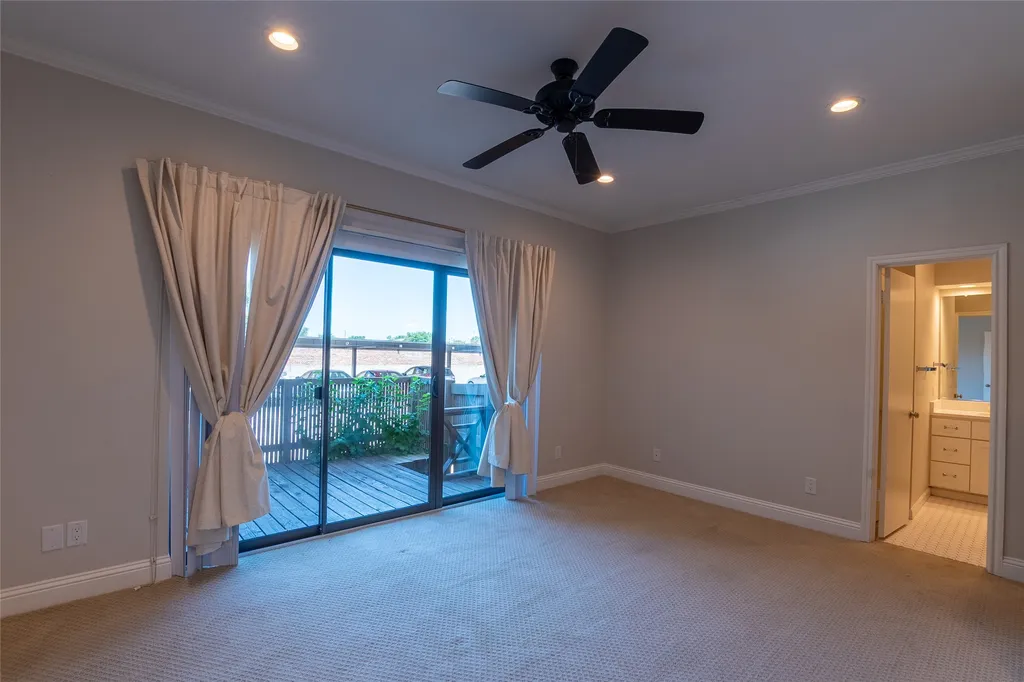 10734 Park Village Place Dallas TX 75230