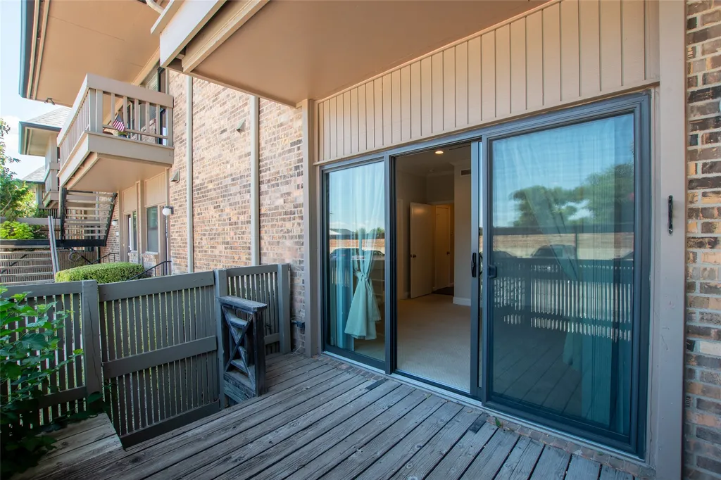 10734 Park Village Place Dallas TX 75230