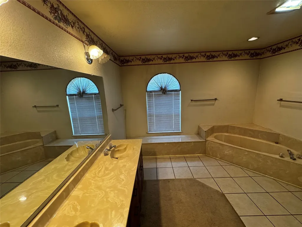 2000 Dan Rowe Street Waco TX 76704
