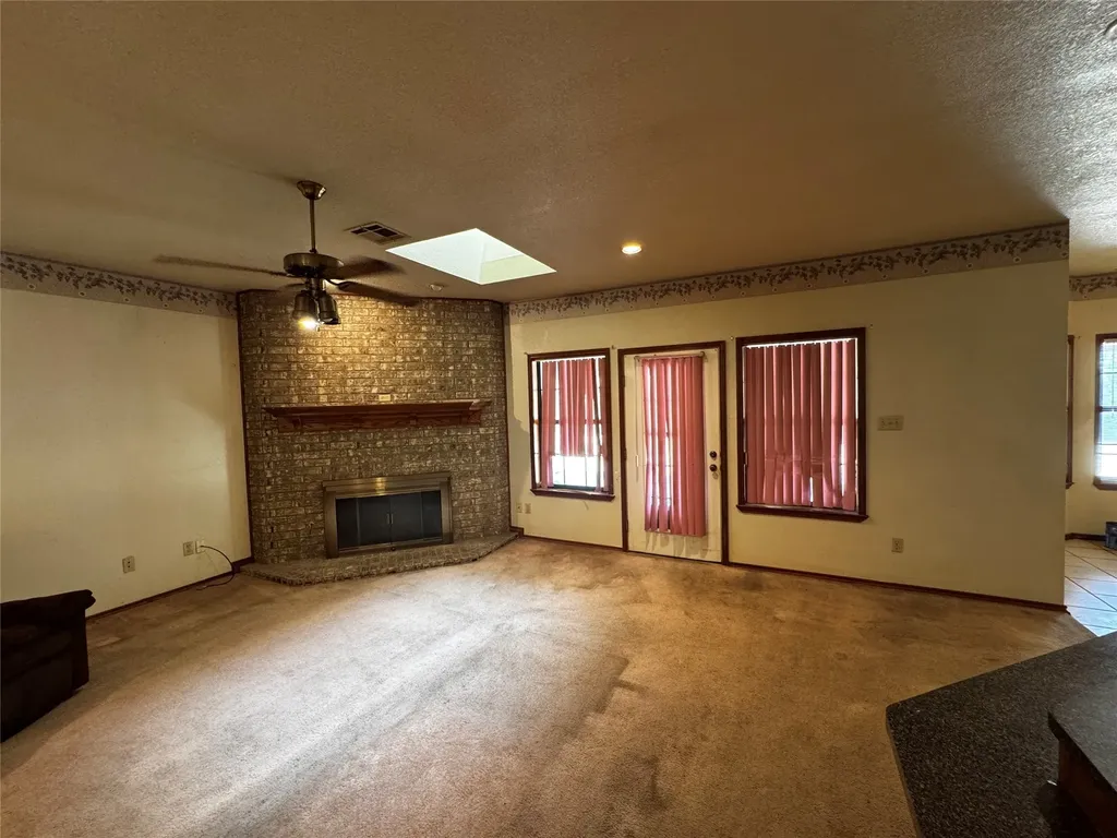 2000 Dan Rowe Street Waco TX 76704
