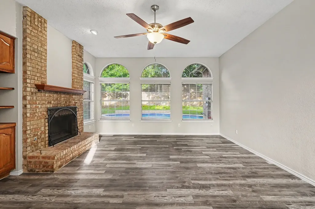 8017 Arlie Lane North Richland Hills TX 76182