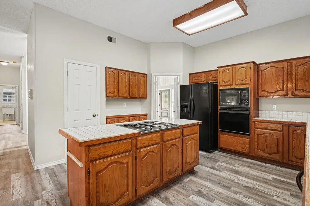 8017 Arlie Lane North Richland Hills TX 76182