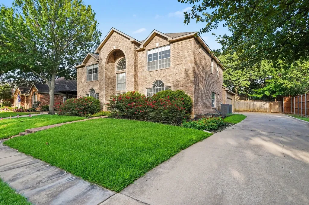 8017 Arlie Lane North Richland Hills TX 76182