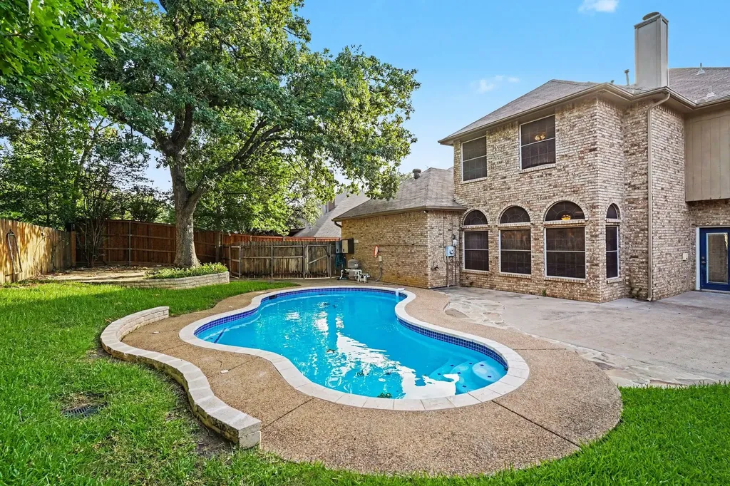 8017 Arlie Lane North Richland Hills TX 76182