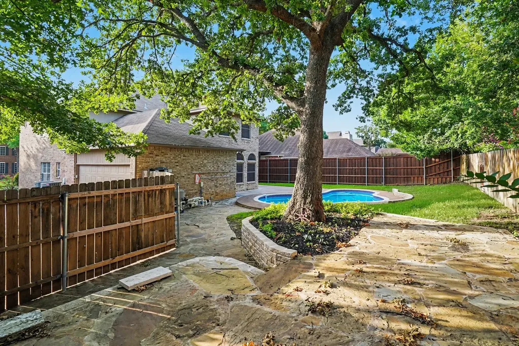 8017 Arlie Lane North Richland Hills TX 76182