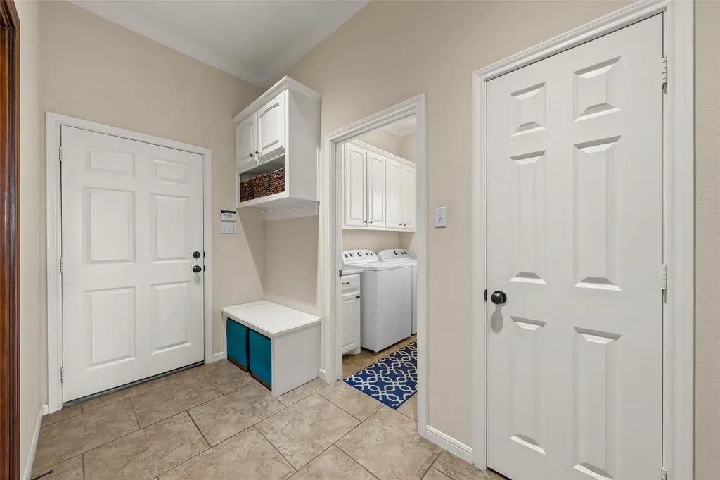 208 Silver Spur Trail Mcgregor TX 76657