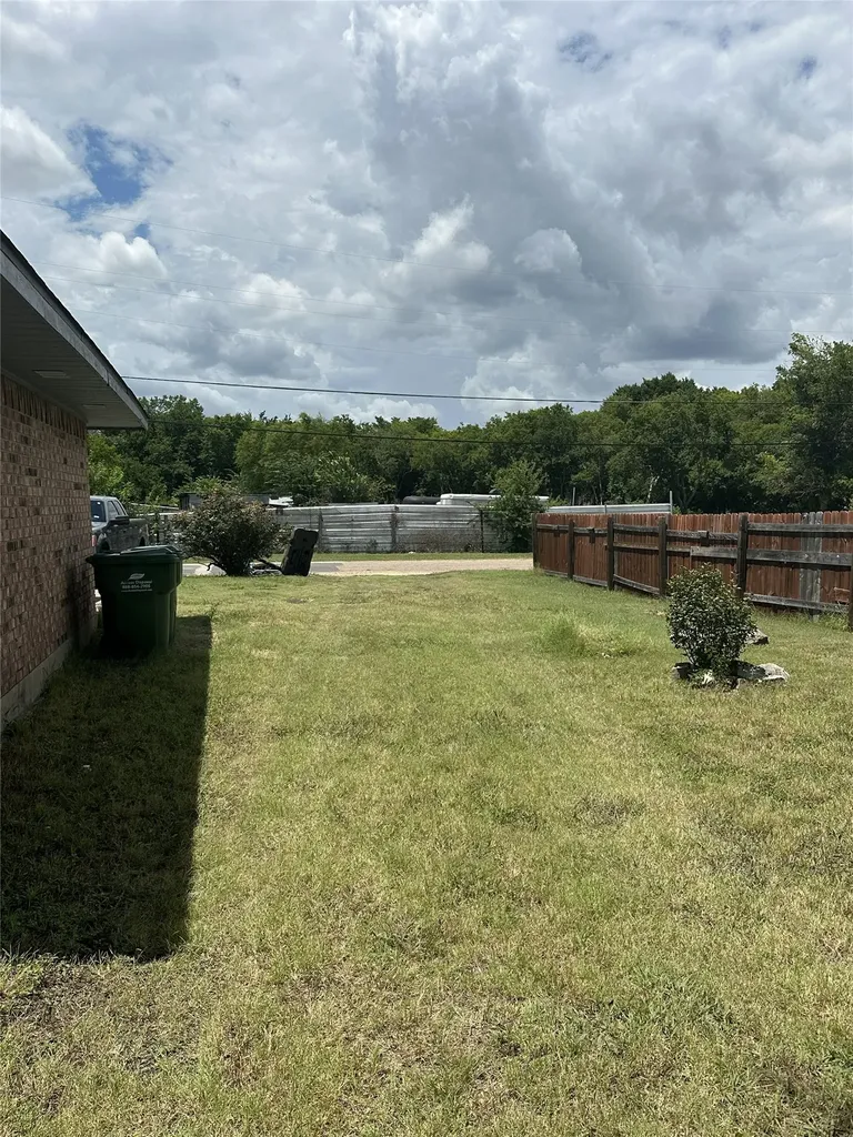 760 Williams Street Italy TX 76651