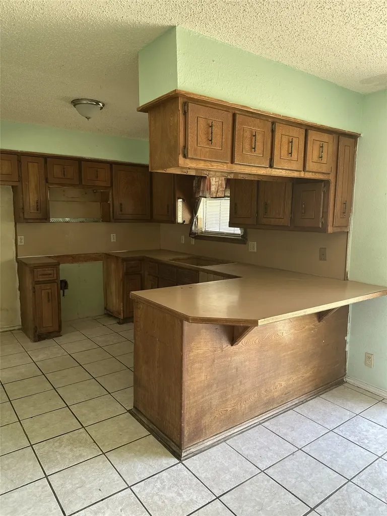 760 Williams Street Italy TX 76651