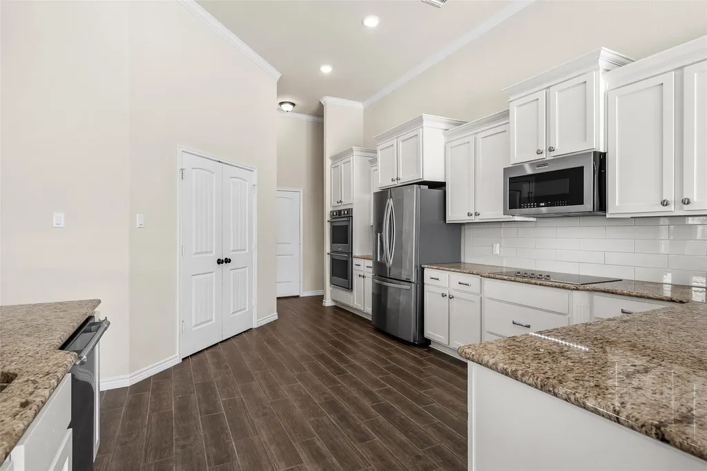 1201 Drummond Circle Woodway TX 76712