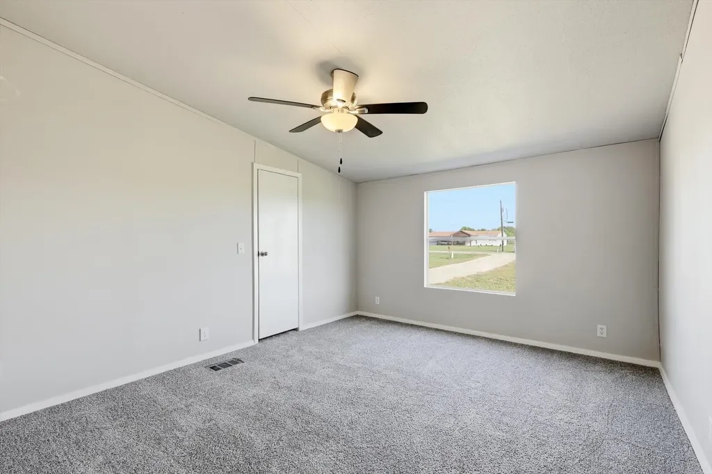 11105 Mckinley Drive Venus TX 76084