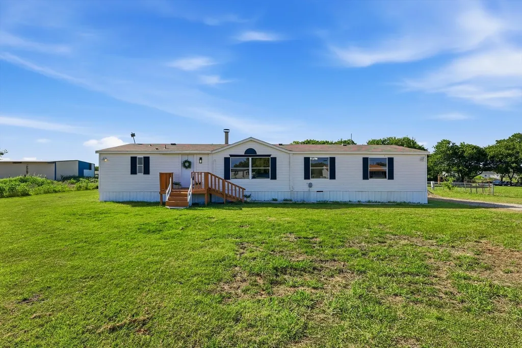 11105 Mckinley Drive Venus TX 76084