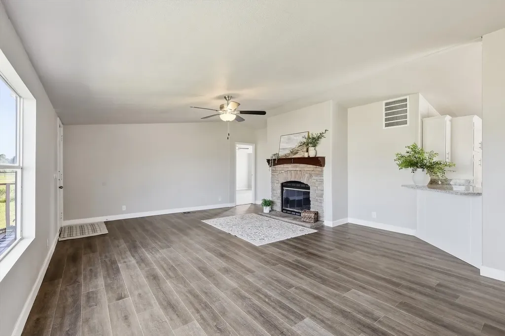 11105 Mckinley Drive Venus TX 76084
