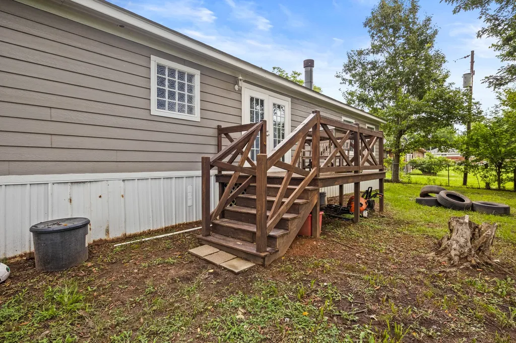 350 County Road 4030 Mt Pleasant TX 75455
