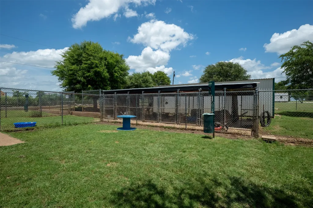 5327 Old Lorena Road Lorena TX 76655