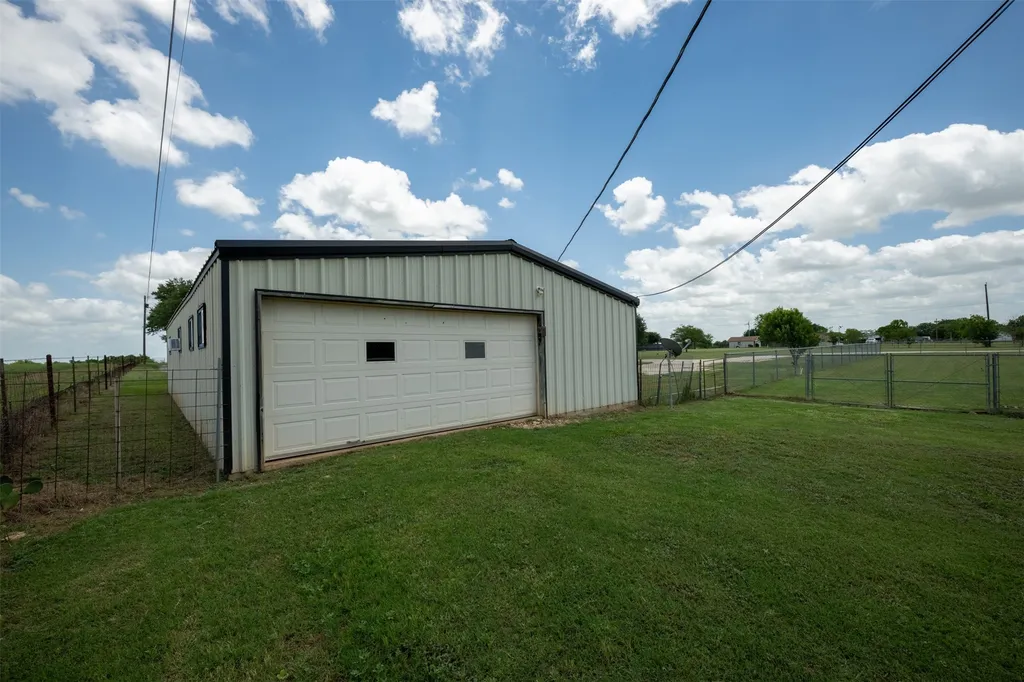 5327 Old Lorena Road Lorena TX 76655