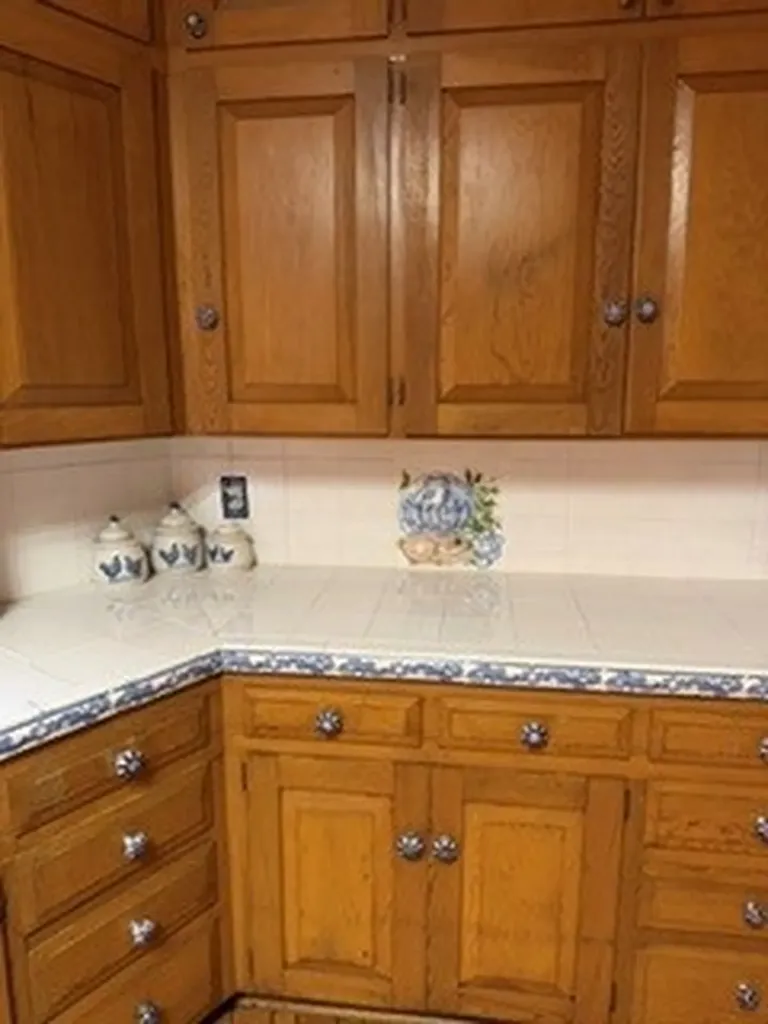 1906 E Beverly Drive Corsicana TX 75110