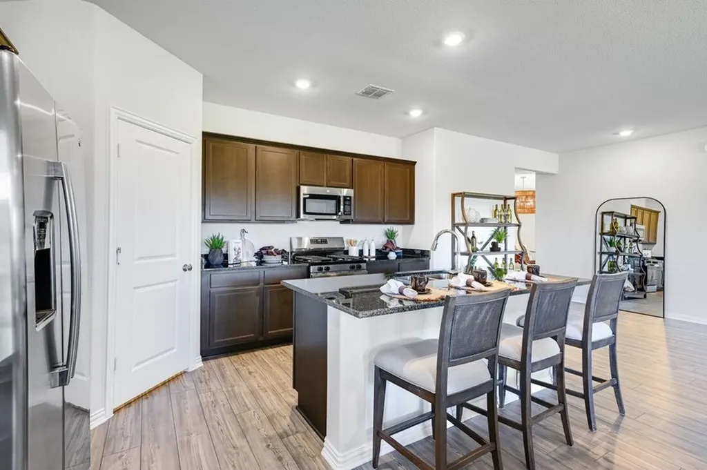 2543 Pine Island Court Crandall TX 75114