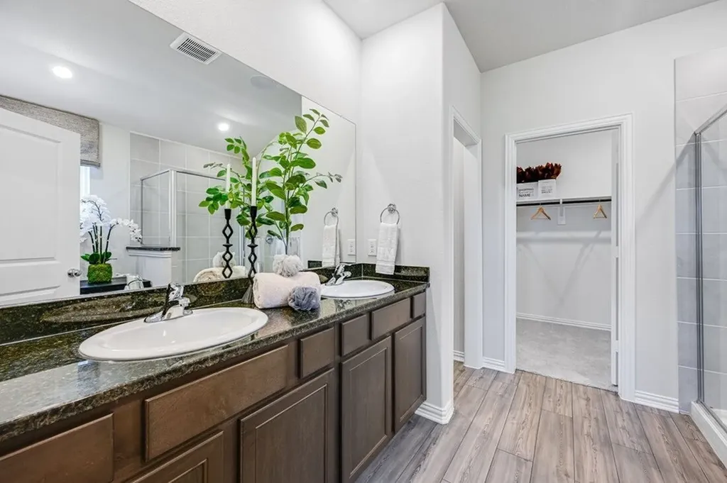 2543 Pine Island Court Crandall TX 75114