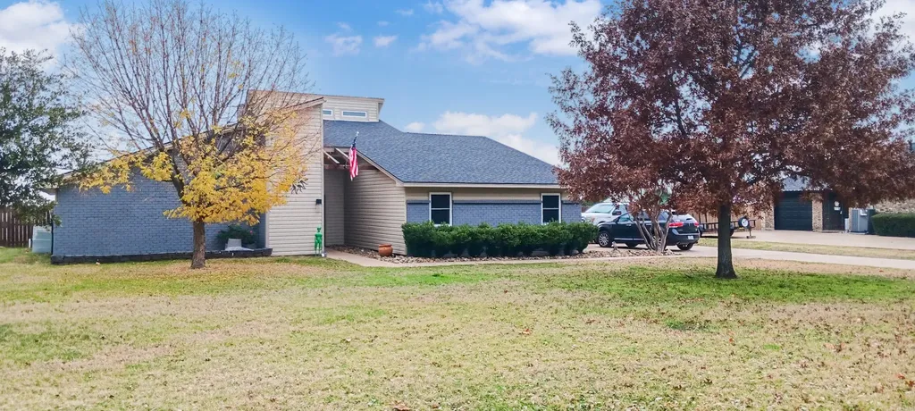 12 Cliff Drive Mineral Wells TX 76067