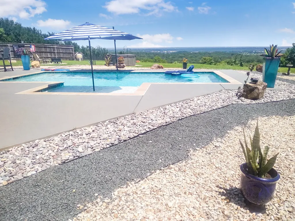 12 Cliff Drive Mineral Wells TX 76067