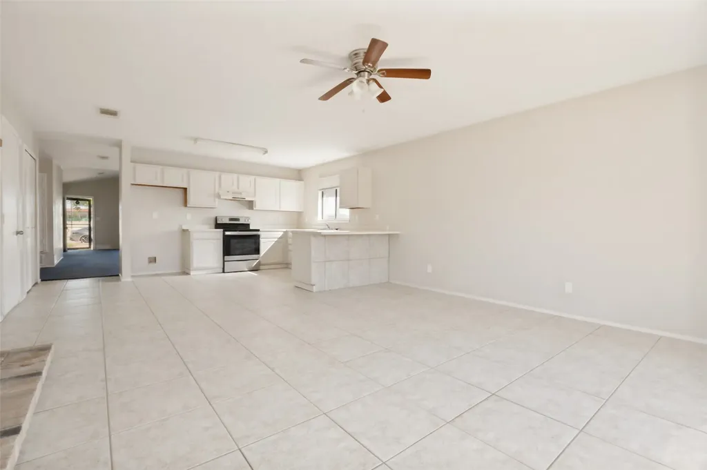 805 Whitney Street Cedar Hill TX 75104