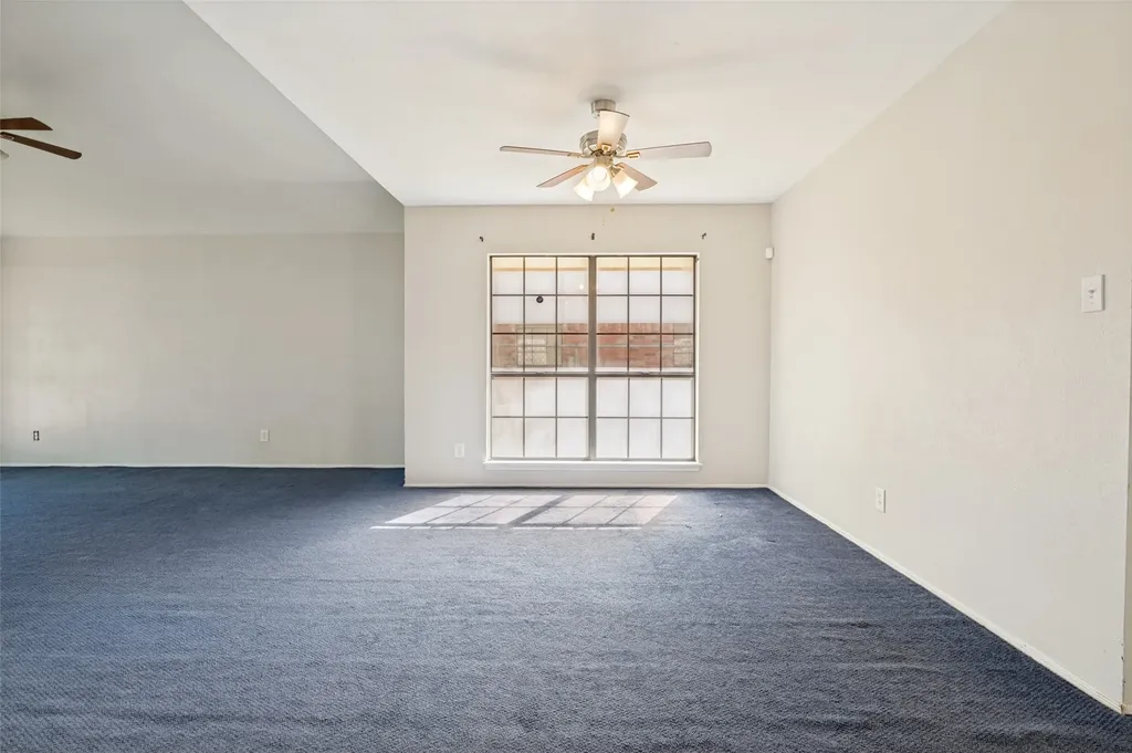 805 Whitney Street Cedar Hill TX 75104