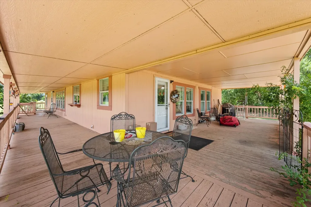 5144 S Fm 55 Blooming Grove TX 76626