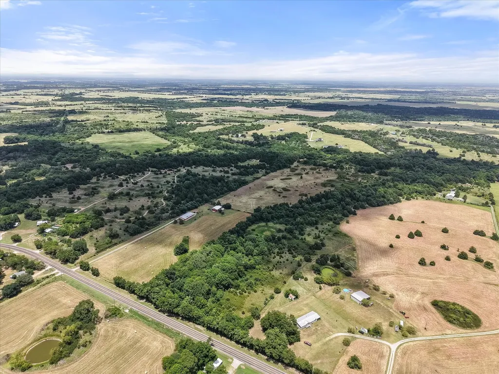 5144 S Fm 55 Blooming Grove TX 76626