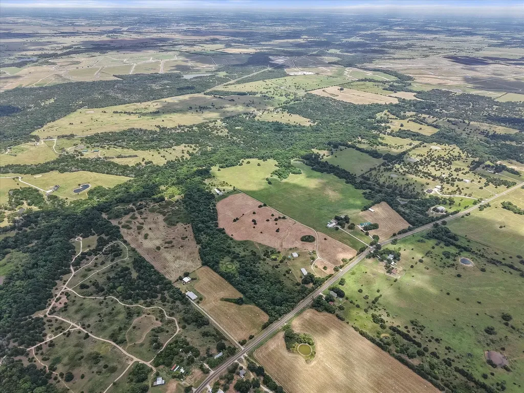 5144 S Fm 55 Blooming Grove TX 76626