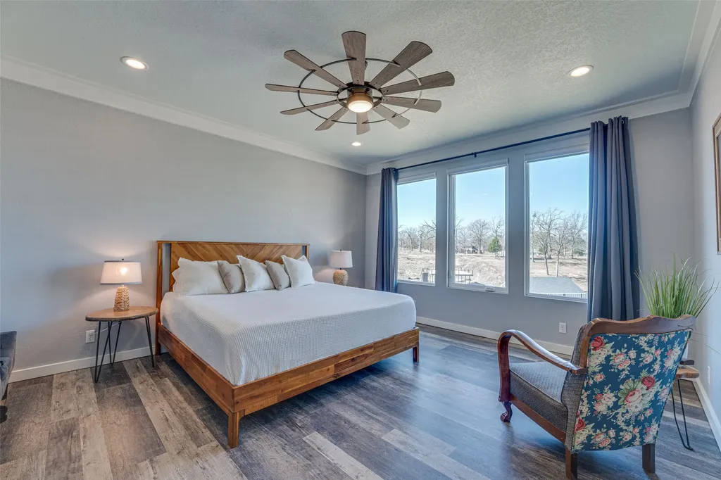 5523 Lakeshore Court Log Cabin TX 75148