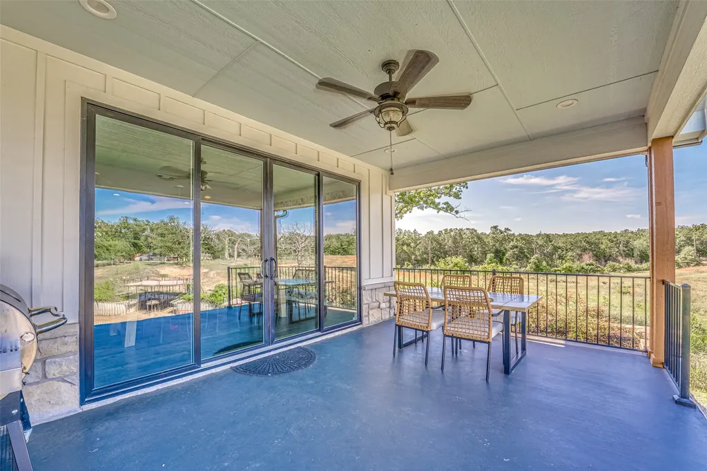 5523 Lakeshore Court Log Cabin TX 75148