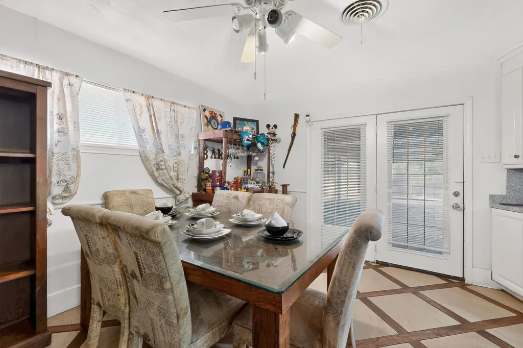 8933 Jennie Lee Lane Dallas TX 75227