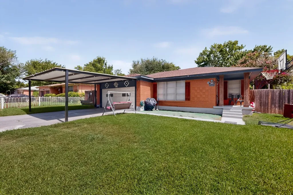 8933 Jennie Lee Lane Dallas TX 75227