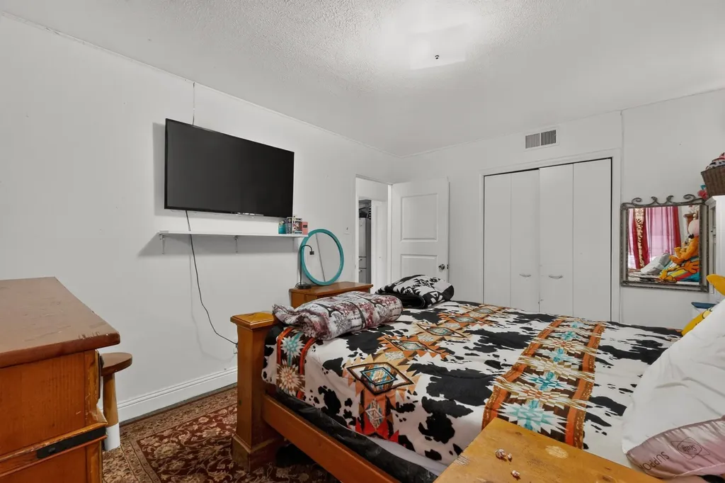 8933 Jennie Lee Lane Dallas TX 75227
