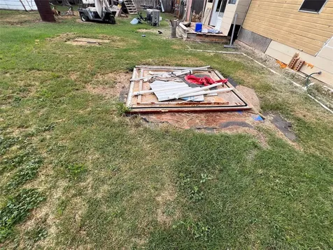 762 Scott Street Tye TX 79563
