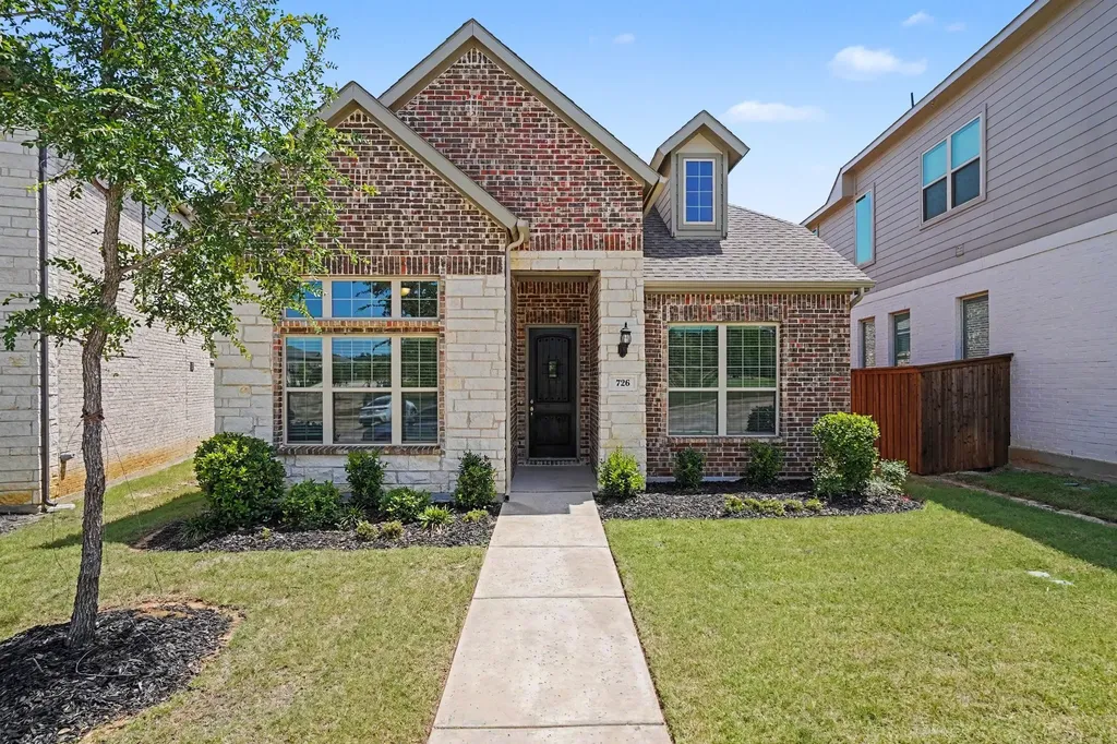 726 Village Green Drive Argyle TX 76226