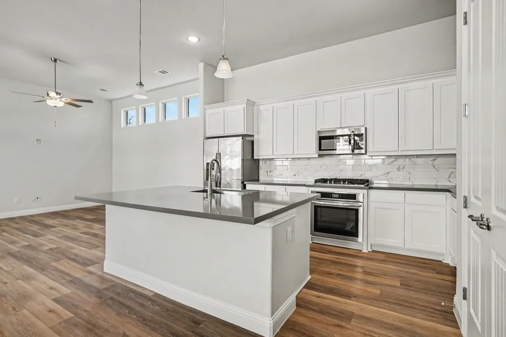 726 Village Green Drive Argyle TX 76226