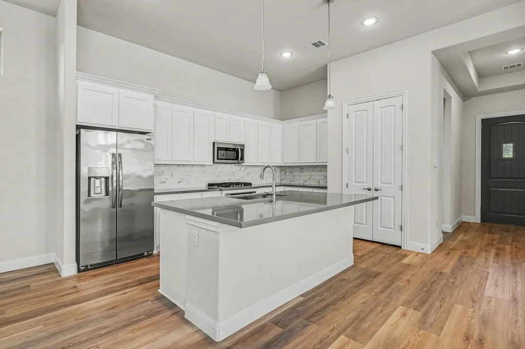 726 Village Green Drive Argyle TX 76226