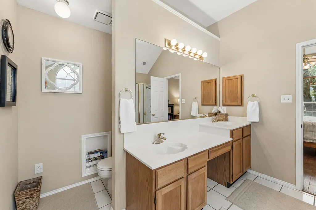 4912 Parkside Way Fort Worth TX 76137