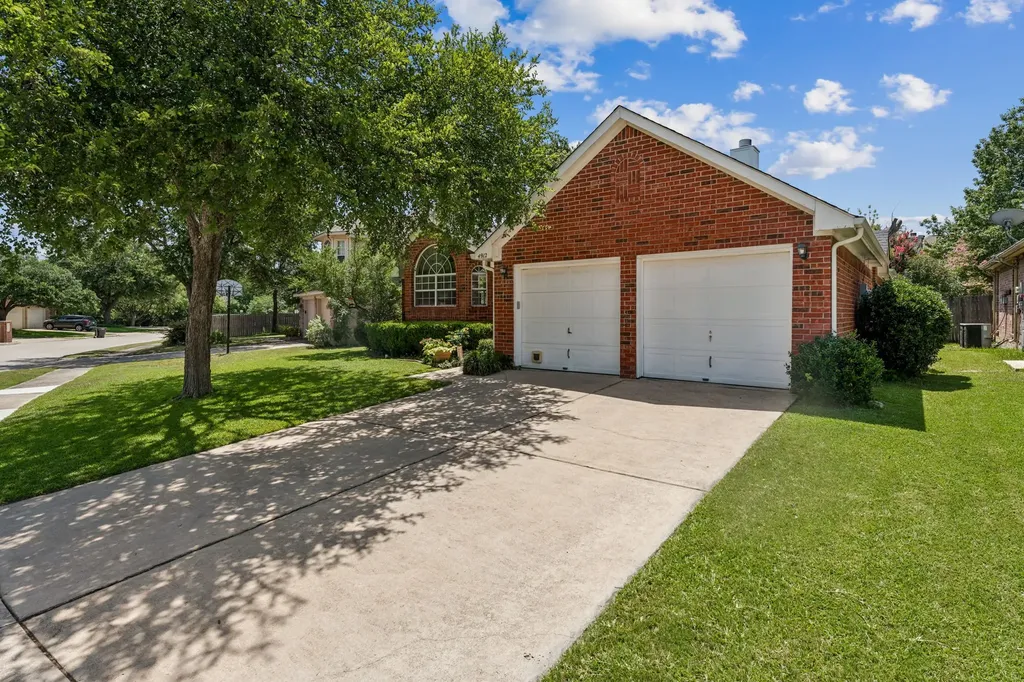 4912 Parkside Way Fort Worth TX 76137