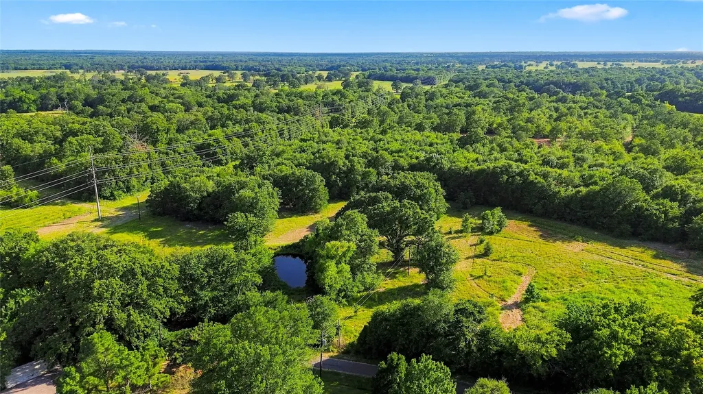 610 County Road 2040 Klondike TX 75448