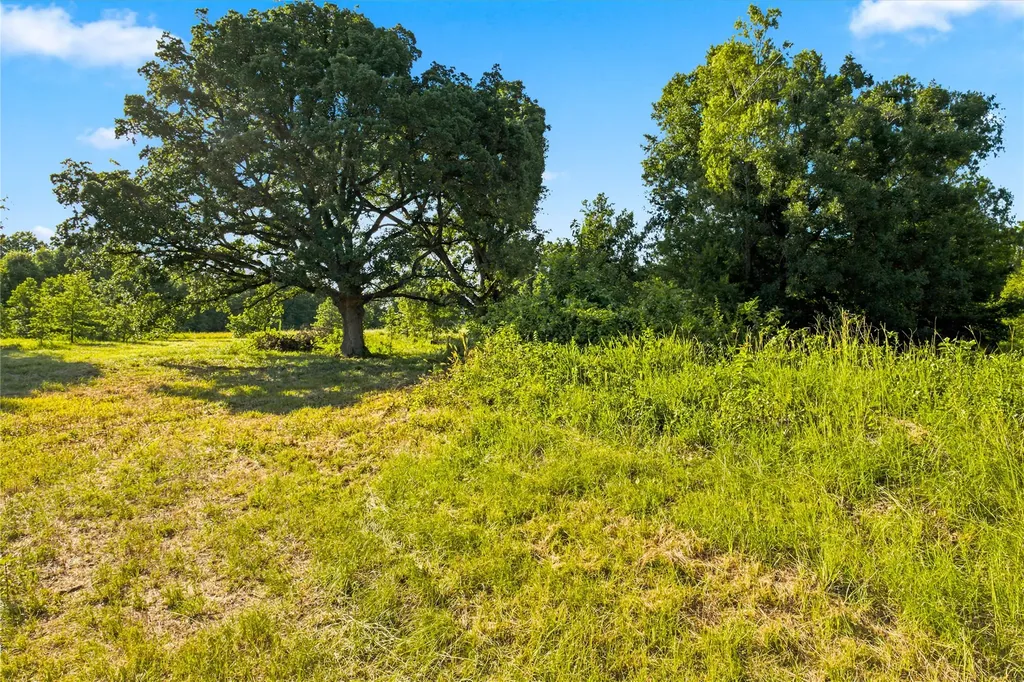 610 County Road 2040 Klondike TX 75448