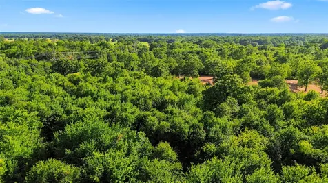 610 County Road 2040 Klondike TX 75448
