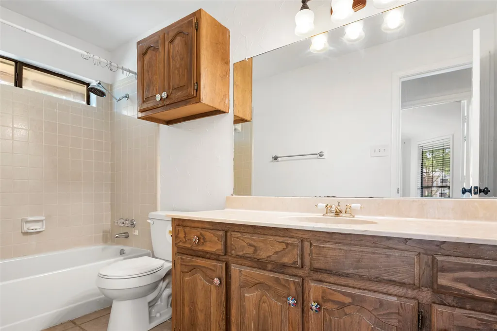 614 Arbor Court Highland Village TX 75077