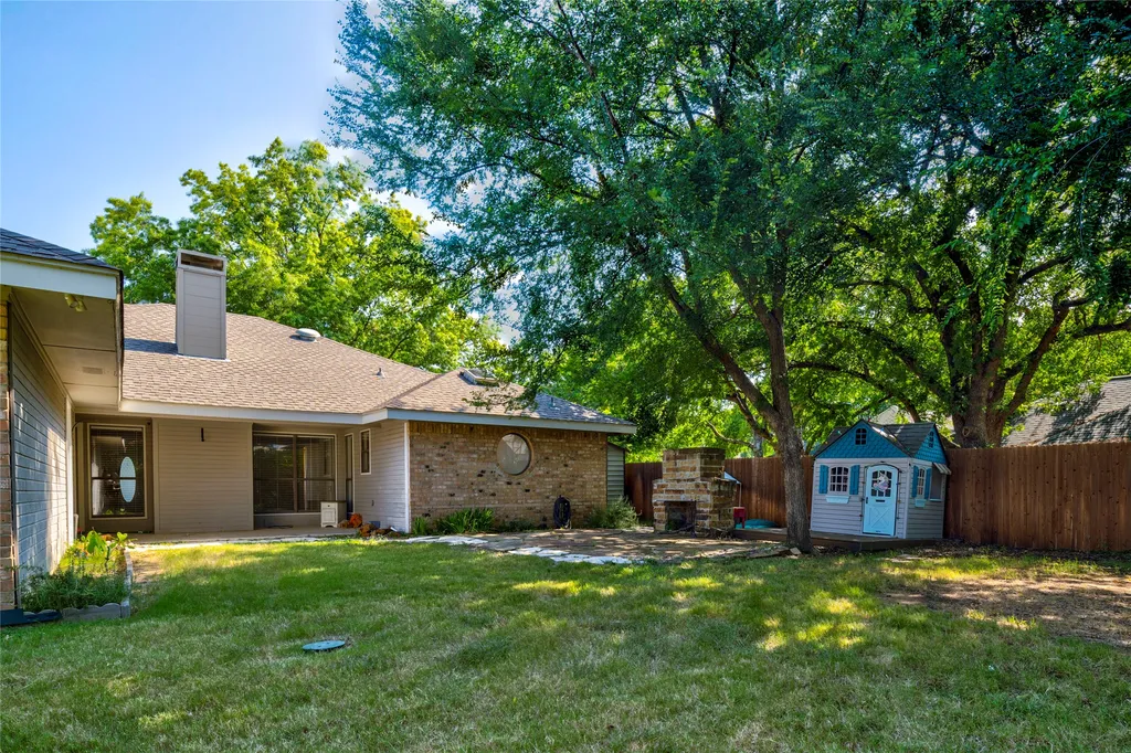 614 Arbor Court Highland Village TX 75077