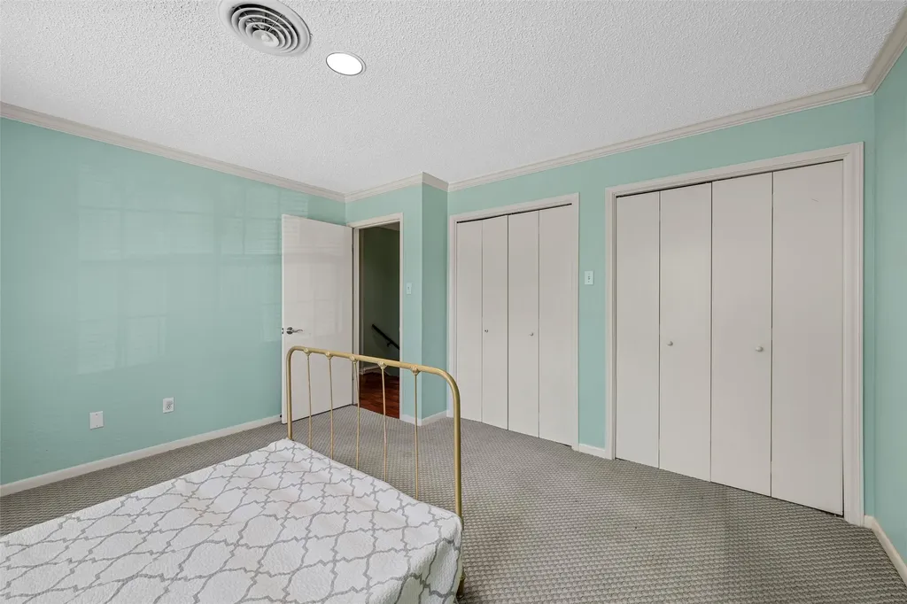49 Sugar Creek Woodway TX 76712