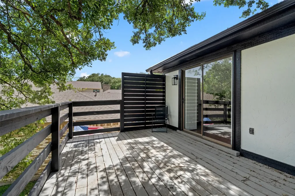49 Sugar Creek Woodway TX 76712