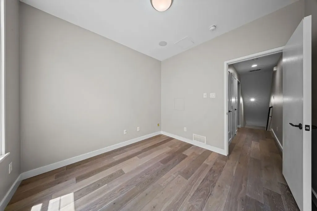 2335 Clark Street Dallas TX 75204