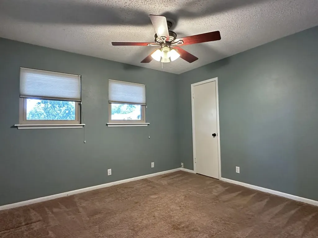 137 Penny Lane Athens TX 75751