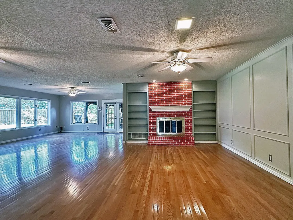 137 Penny Lane Athens TX 75751